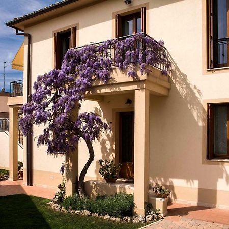 Casa Il Glicine A Due Passi Dal Centro Apartment Сиена Екстериор снимка