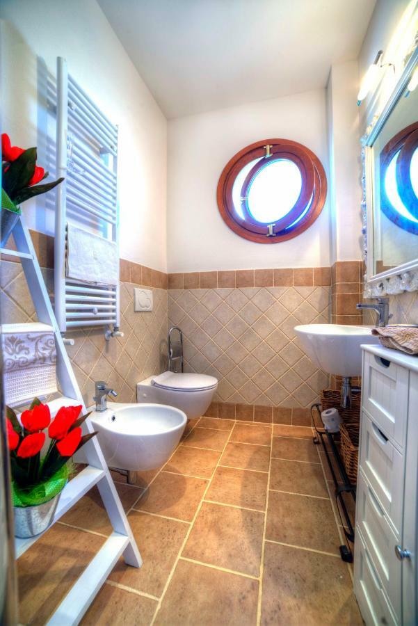 Casa Il Glicine A Due Passi Dal Centro Apartment Сиена Екстериор снимка