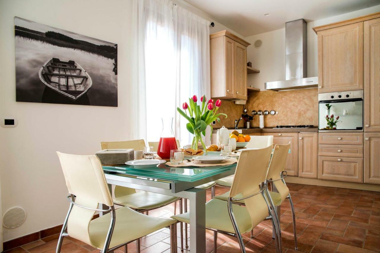 Casa Il Glicine A Due Passi Dal Centro Apartment Сиена Екстериор снимка